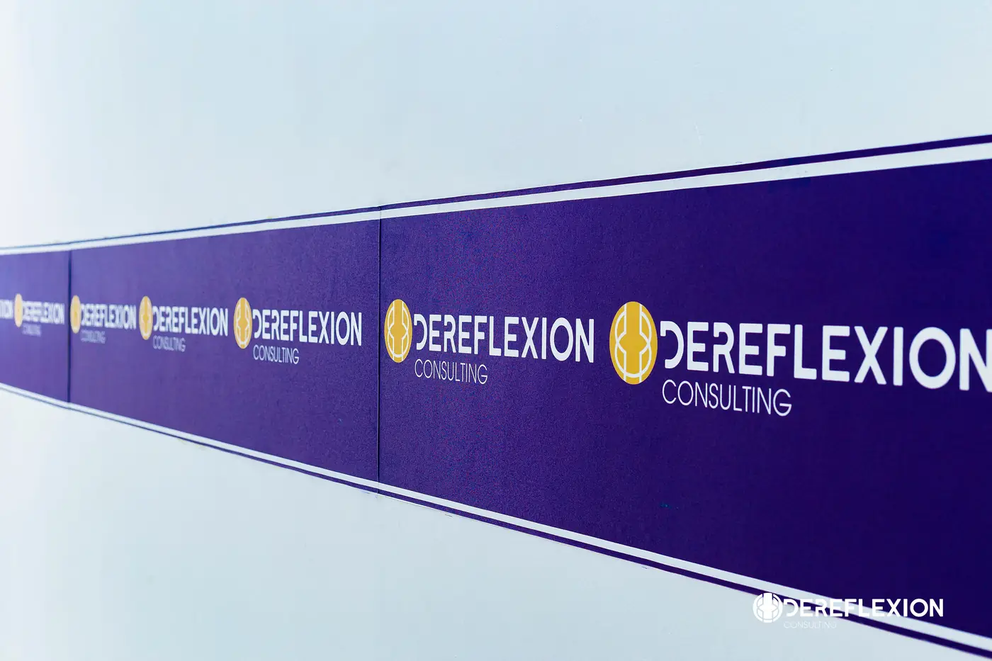 Dereflexion Consulting branding in the office